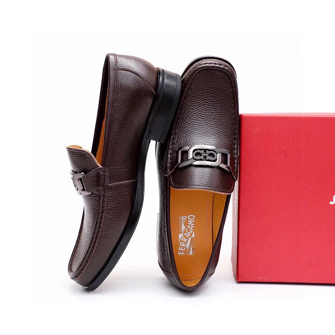 Men's shoes 💰520 💐[Ferragamo/Ferragamo] New 🐲Ferragamo* Ferragamo classic formal leather shoes! It uses imported first-layer pebbled cowhide leather upper + luxurious hardware buckle, and the inner first-layer comfortable cowhide leather lining! Original rubber outsole! Code number 38-44 (45🉑️customized)